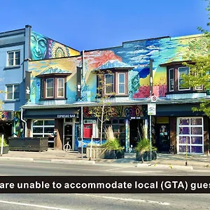 The Only Backpacker's (adults Only) Toronto