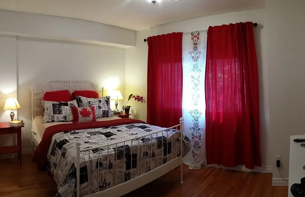 Margie Townhome Suites Toronto Guest house